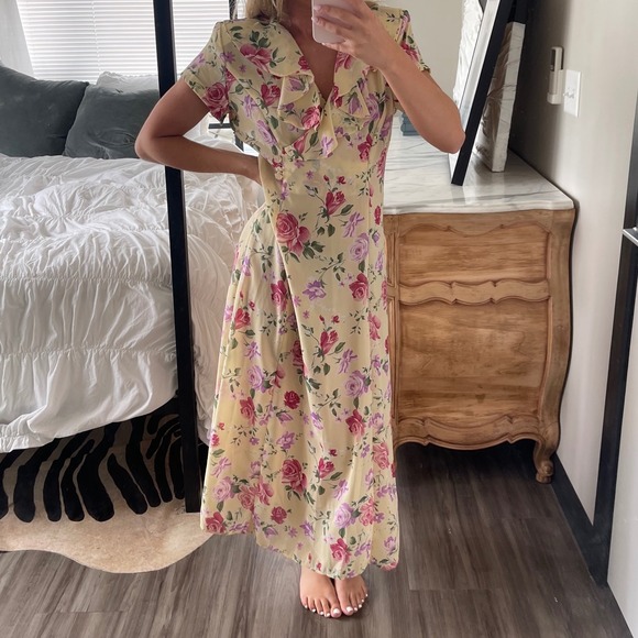 Dawn Joy Dresses & Skirts - Vintage 90s Dawn Joy Fashions Yellow Floral Collared Maxi Dress